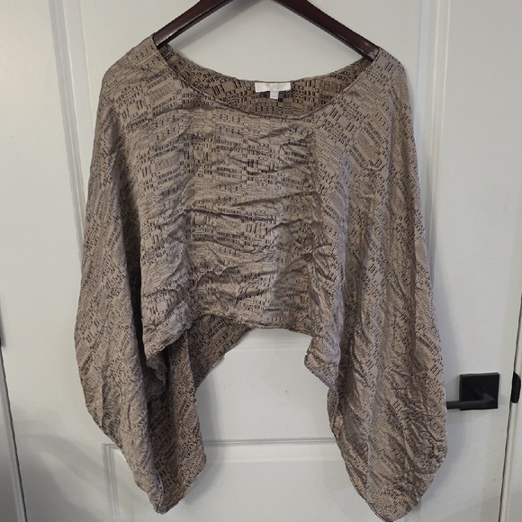 100% Silk ALEXIS Poncho Style Top - Picture 1 of 6